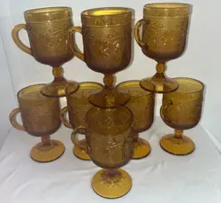 GLASS GOBLET