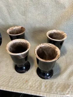 SET OF (4) FOUR VINTAGE PFALTZGRAFF BROWN DRIP 10 OZ. FOOTED GOBLETS