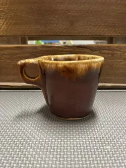 VINTAGE HULL POTTERY BROWN DRIP GLAZE COFFEE MUG