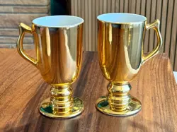 VINTAGE PAIR OF HALL CHINA POTTERY GOLDEN GLO IRISH COFFEE PEDESTAL MUGS #1273