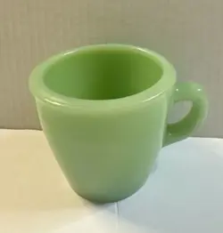 VINTAGE FIRE KING GREEN JADEITE OVEN WARE C HANDLED HEAVY COFFEE CUP EUC
