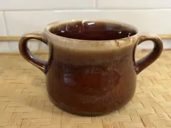 DOUBLE HANDLE MUG