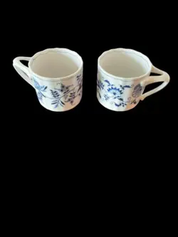 OF MUGS 1/4