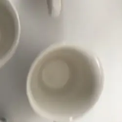 CUPS NO SAUCERS