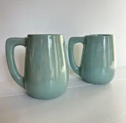 PAIR VTG VAN