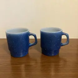 SET OF 2 VINTAGE ANCHOR HOCKING FIRE KING BLUE SPECKLED MUGS MADE IN USA
