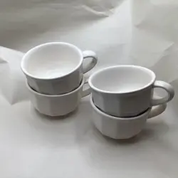SET OF 4 PFALTZGRAFF HERITAGE WHITE FLAT COFFEE MUGS TEA/ SM SOUP CUPS VINTAGE