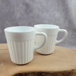CUPS HOBNAILED
