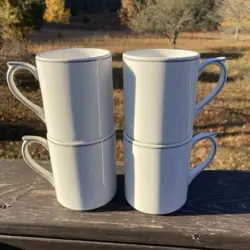 TEA MUGS 10
