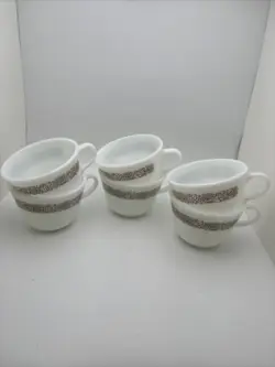 VINTAGE PYREX WOODLAND
