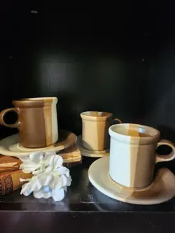 TRICOLOR POTTERY
