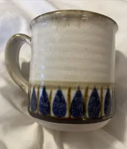 HANDMADE VINTAGE CAPPUCCINO