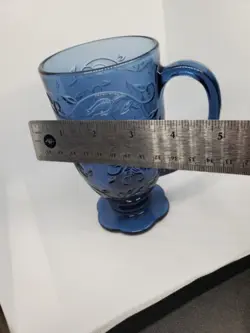 PEDESTAL GLASS