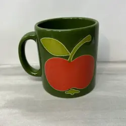 VINTAGE 70'S GREEN