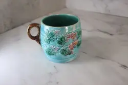 MAJOLICA MUG EUC