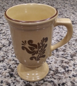 PEDESTAL COFFEE/TEA