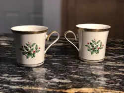 HOLLY BERRY TEA