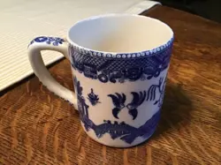 VINTAGE BLUE WILLOW JAPAN COFFEE MUGS KISSING BIRDS