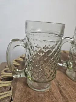 DRINKING GLASSES TUMBLERS