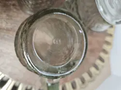 FOOTED HANDLED