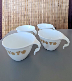 COFFEE CUPS STACK