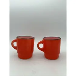 BLACK STACKING MUGS