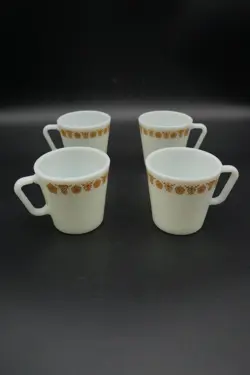 VINTAGE PYREX  COFFEE CUPS MUGS BUTTERFLY GOLD D HANDLE #1410 SET OF 4
