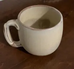 VINTAGE FRANKOMA POTTERY 4M JUMBO 24 OUNCE COFFEE MUG