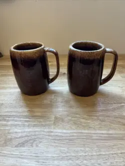 2 VINTAGE HULL OVEN PROOF BROWN DRIP GLAZE OVERSIZED MUG ~  USA ~ 5