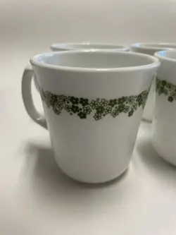 CUP CRAZY DAISY