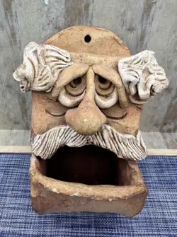 PLANTER POT