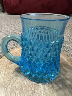 VINTAGE INDIANA GLASS BLUE DIAMOND POINT PATTERN TANKARD MUG