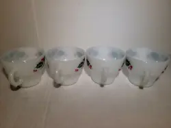 GLASS CHRISTMAS HOLLY