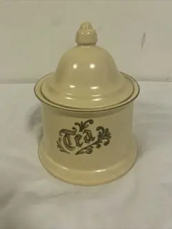 VINTAGE PFALTZGRAFF VILLAGE TEA CANISTER WITH LID