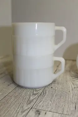 RIBBED MUGS