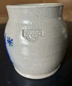 STONEWARE SNOWMAN