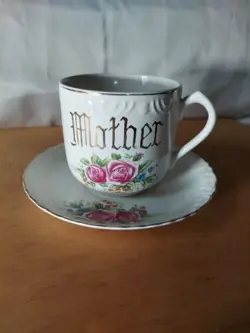 VINTAGE FLORAL 