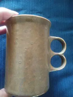FINGERED POTTERY