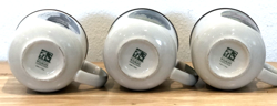 SET OF PORCELAIN