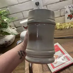 VINTAGE LARGE MUG