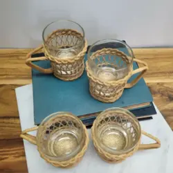 OF WICKER HANDLE