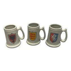 MUGS LION