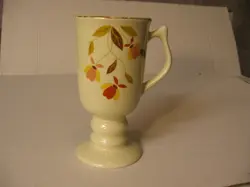 VINTAGE AUTUMN LEAF