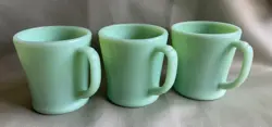 VINTAGE JADEITE FIRE KING - D HANDLE COFFEE MUGS - SET OF THREE
