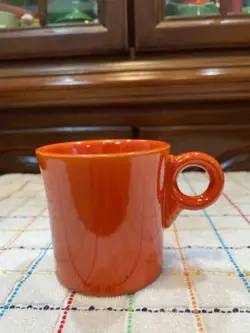 JERRY MUG RED