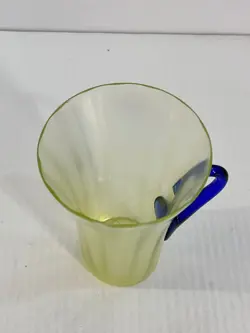FENTON VASELINE