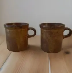 VINTAGE CUPS/MUGS