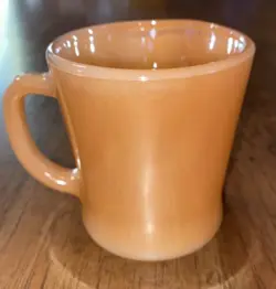 PEACH LUSTRE LAUREL