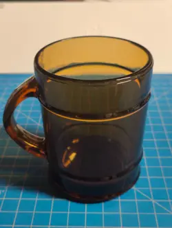 AMBER BARREL GLASS
