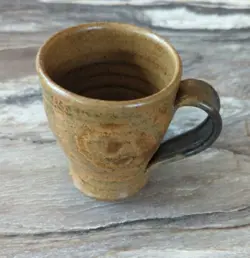 BY ARTIST 16OZ
